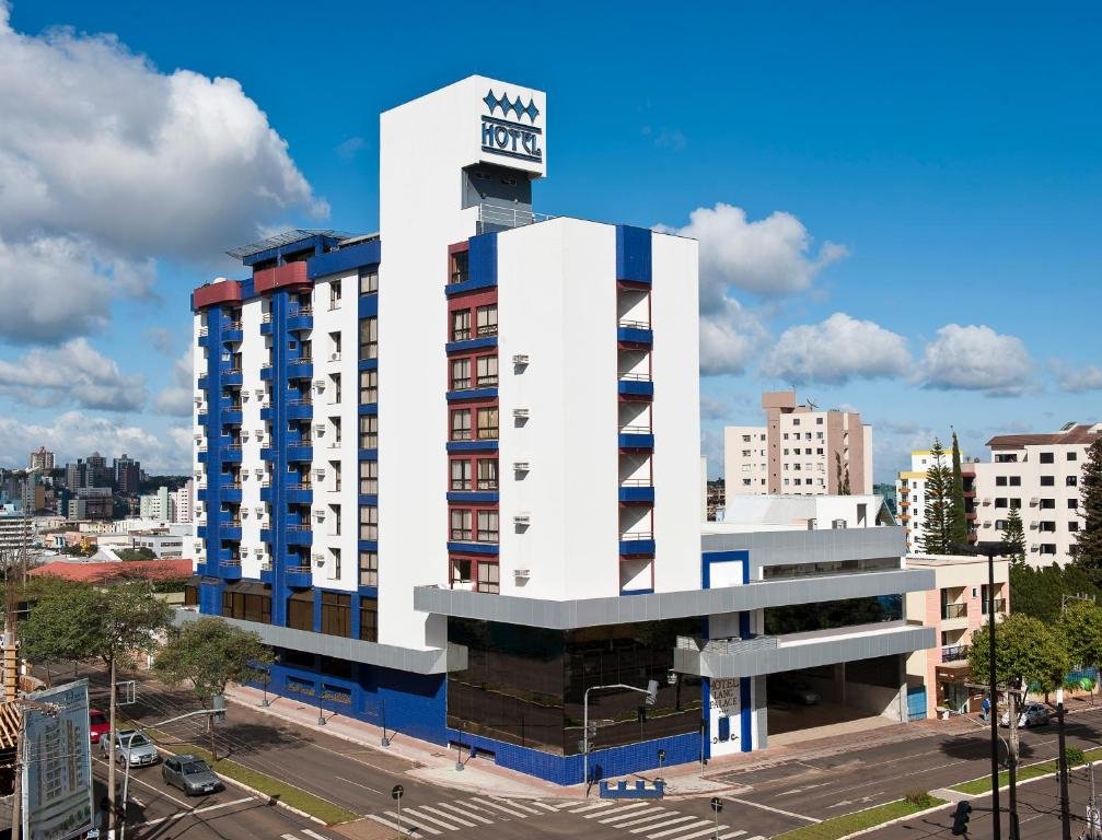 Lang Hotel — fachada, Chapecó/SC